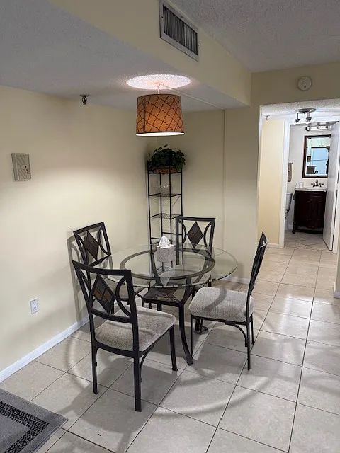 21405 Olean Boulevard — Photo 4