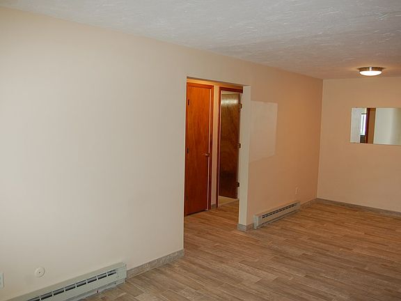 5th image of 57 Will Dr Unit 167