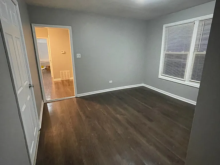 8626 S Baltimore Ave #1F — Photo 9