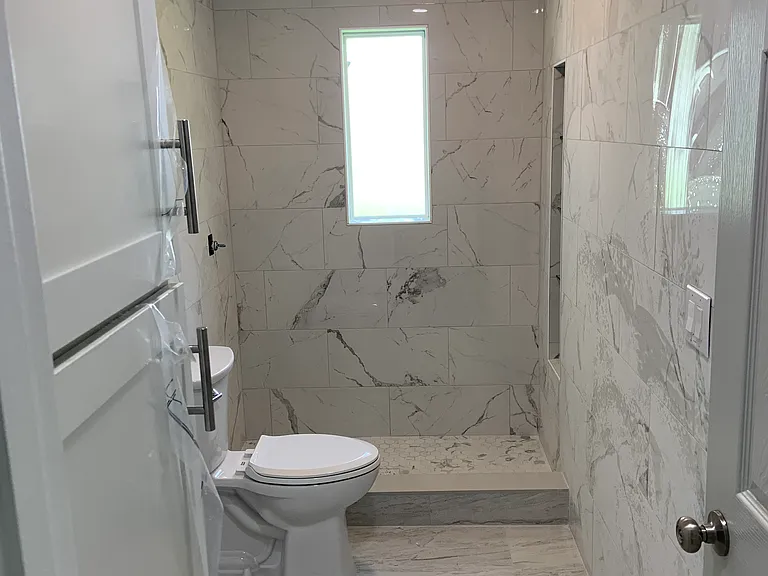 60 Fischer Ln — Photo 6