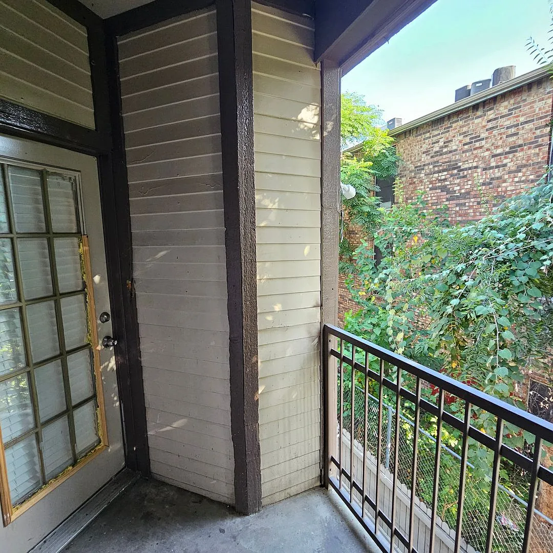 Marshall Terrace — Photo 4