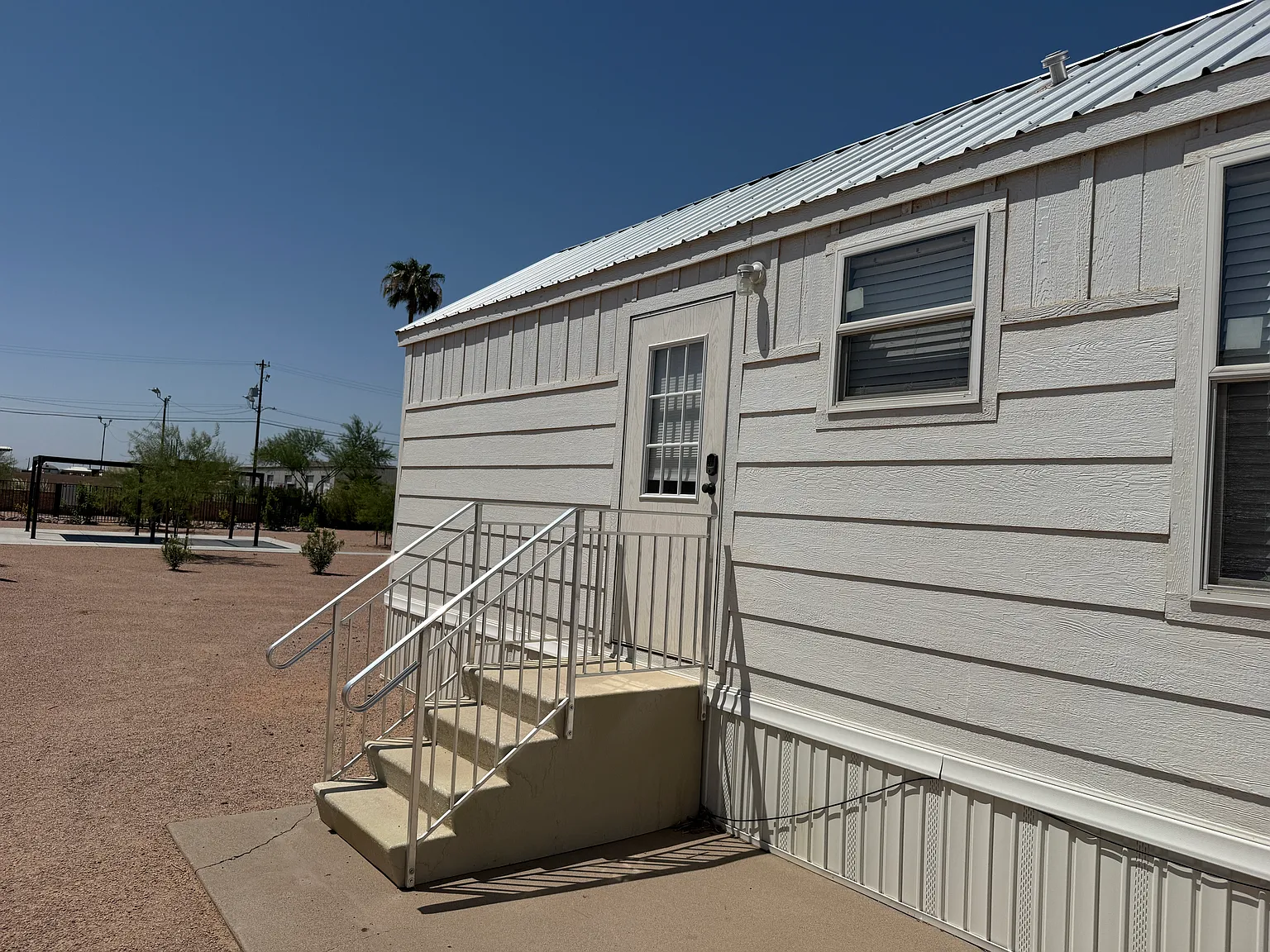 1 bed, 399 sqft, $1,050 — Photo 3