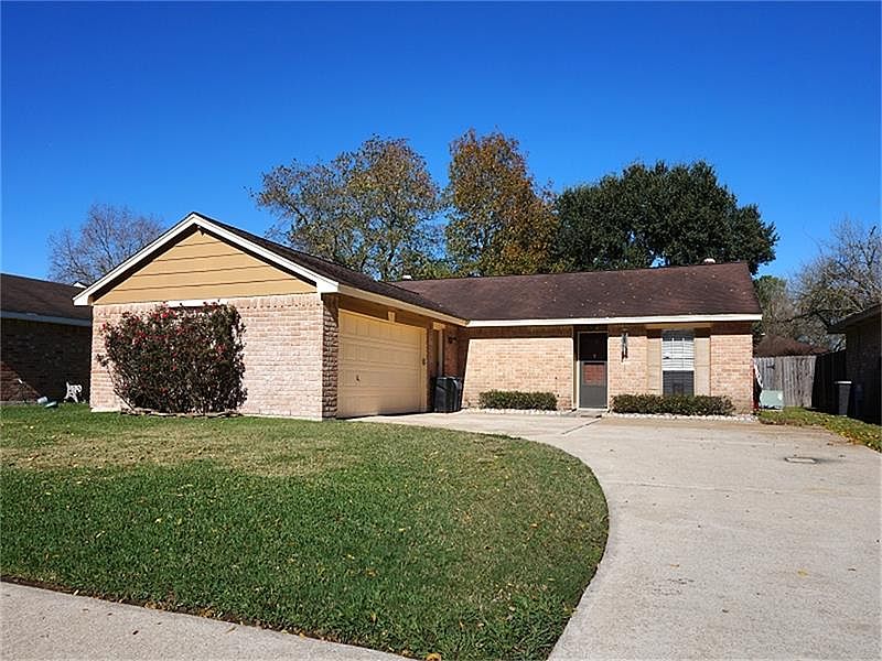 1st image of 14242 Montaigne Dr