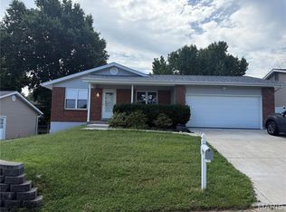 2152 Treasure Island Dr, Imperial, MO 63052