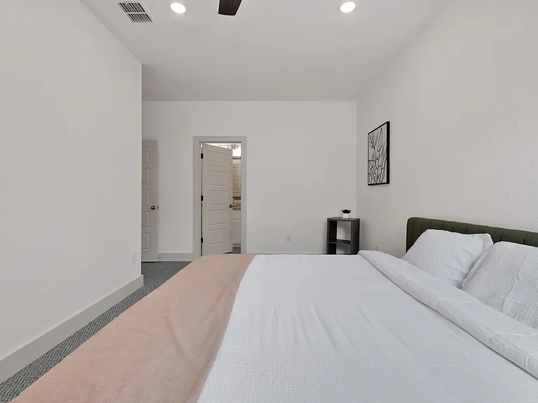5150 Kelwood St — Photo 12