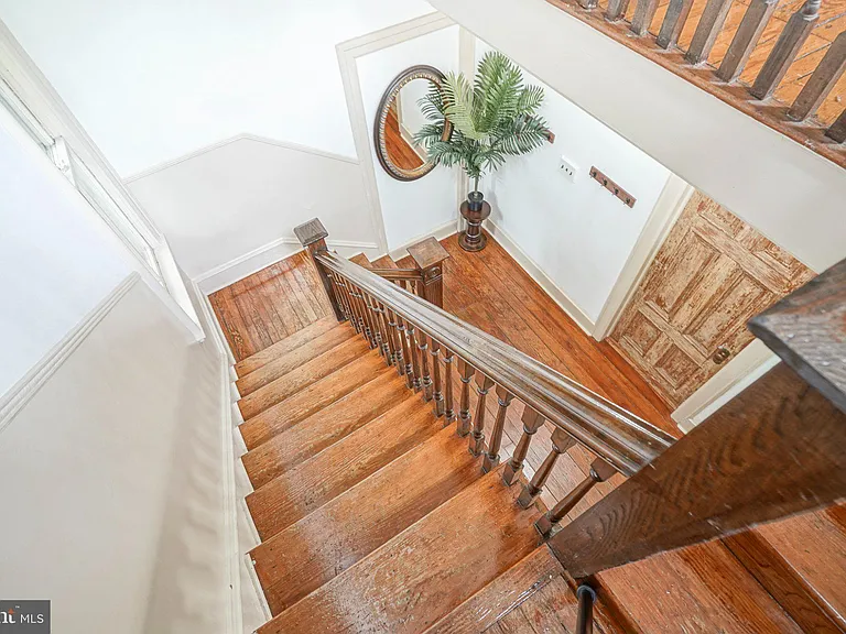 315 Chestnut St — Photo 31