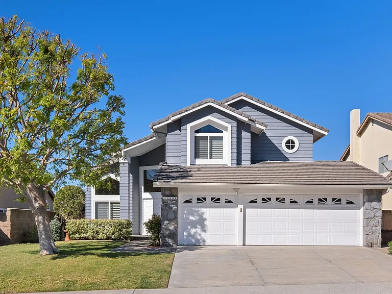 20891 Porter Ranch Rd — Photo 4