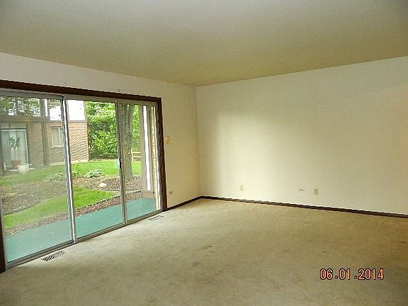4th image of 12117 S Laramie Ave APT 1A