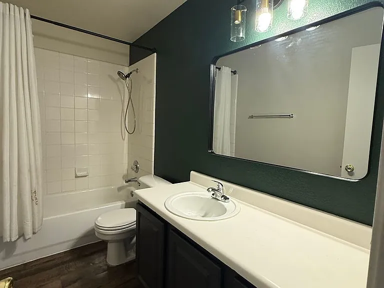217 Rentz Place Cir — Photo 7