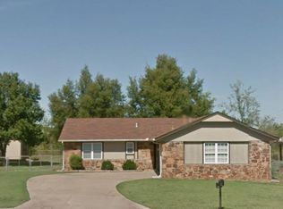 836 W 24th St N, Claremore, OK 74017