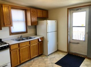 3305 Cottage Grove Ave #4, Des Moines, IA 50311