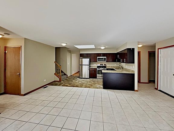 5th image of 507 S Nolton Ave