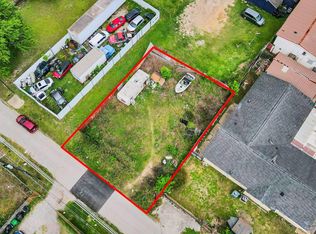 8617 Gibbons St, Houston, TX 77012