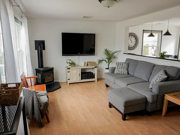 7 Hathorn St — Photo 2
