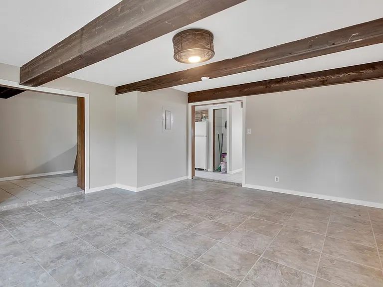 1405 W County Road 130 — Photo 8