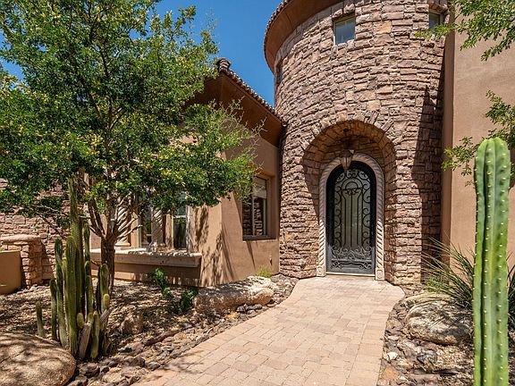4th image of 3211 N Canyon Wash Cir