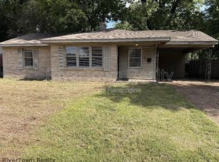 4672 Willow Rd, Memphis, TN 38117