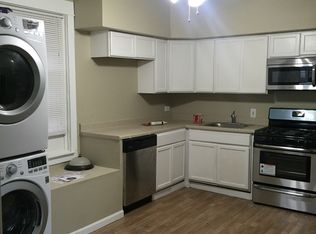 8327 S Kingston Ave, Chicago, IL 60617