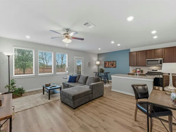 17203 Leafroller Dr #B, Pflugerville, TX 78660