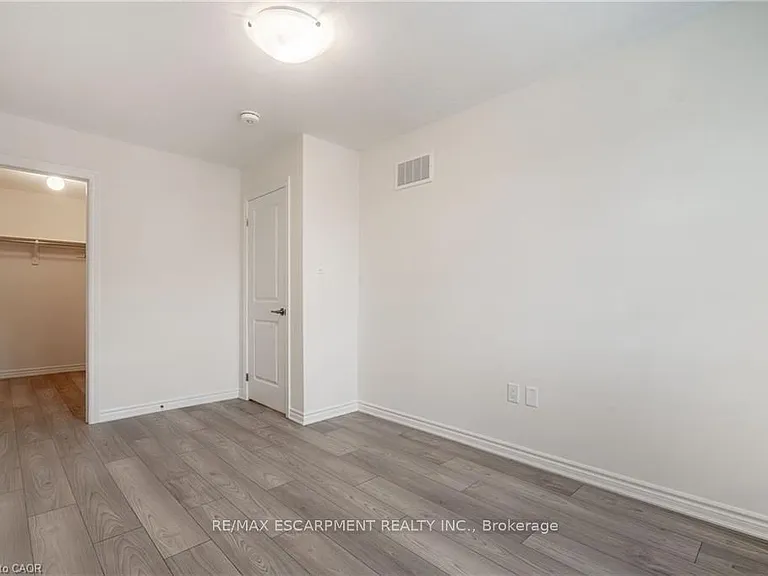 305 Garner Rd W #39 — Photo 36