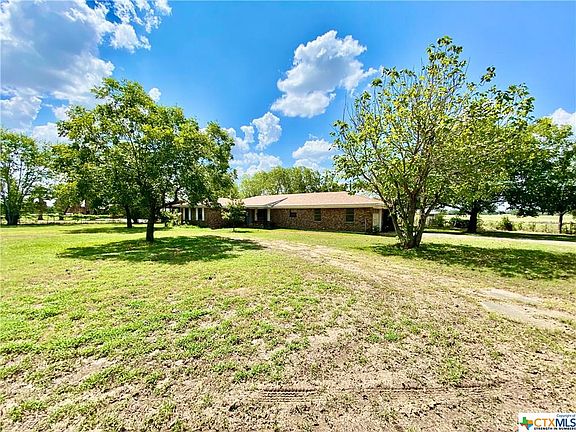4th image of 8038 N Us Highway 183