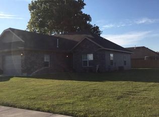 1420 Marigold Rd, Centerton, AR 72719