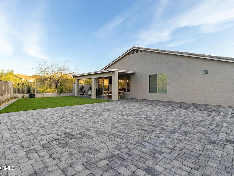6404 W Black Hill Rd — Photo 33