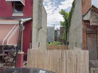 2561 N Hollywood St, Philadelphia, PA