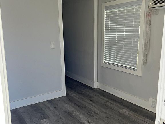 3rd image of 90 S Allen Ave