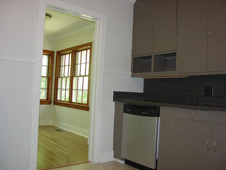 102 Caldwell St — Photo 10