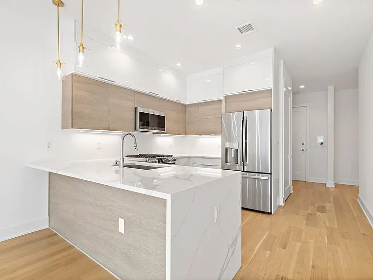 6025 Boulevard E #503 — Photo 1