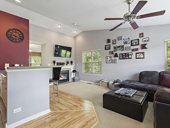 3rd image of 1358 Brookdale Dr #1358