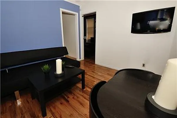 Rented by Atlas Real Estate New York | media 68