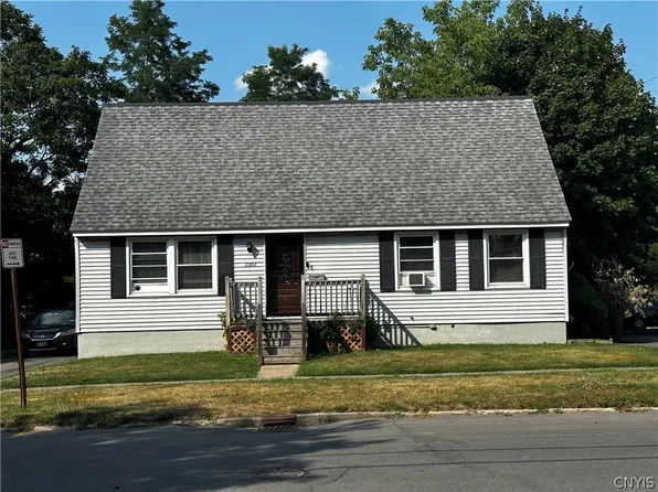 2202 Highland Ave, Utica, NY 13502