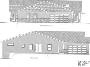 1424 Tuttle St, Baraboo, WI 53913