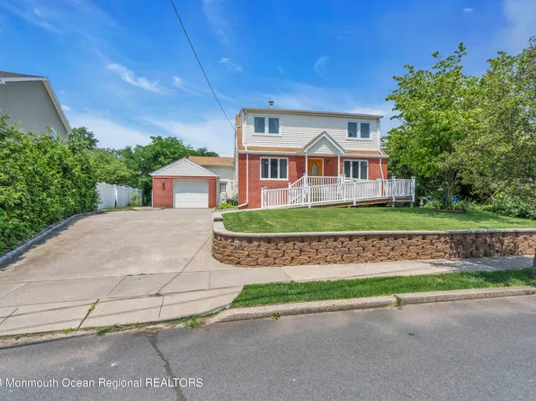 105 Taggart Way, Saddle Brook, NJ 07663