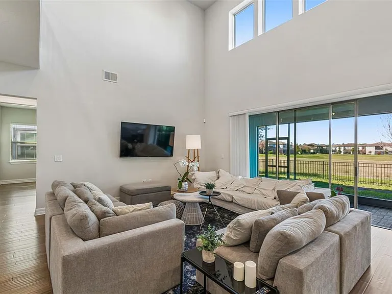 9070 Woodland Forest Rd — Photo 30