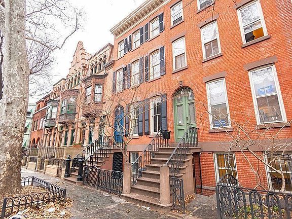 2nd image of 187 Saint James Pl #1