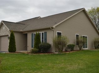 66 Keswick Dr, Mechanicsburg, PA