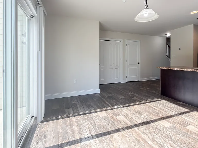 141 Cedarwood Dr — Photo 7