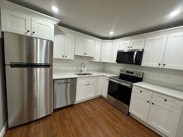 64 Holten St, Danvers, MA