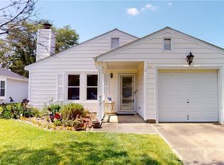 917 White Oak Ct N, Chesapeake, VA 23320