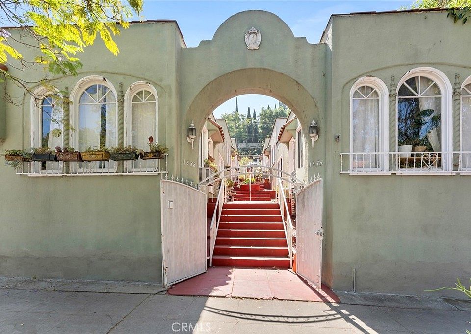 1st image of 1536 Silver Lake Blvd