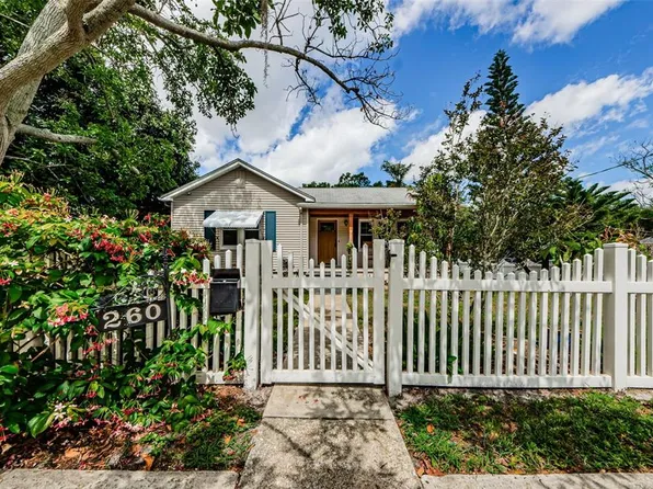 260 42nd St N, Saint Petersburg, FL 33713