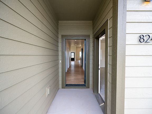 3rd image of 824 Rivet Way