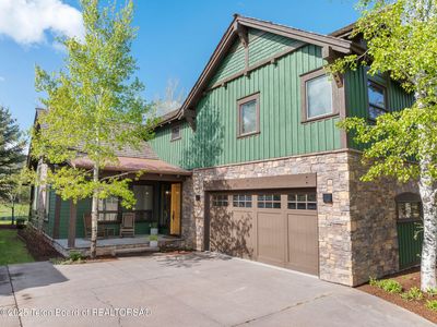 19 Moulton Ln, Victor, ID, 83455