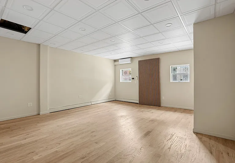 315 Leonard St #1B — Photo 7