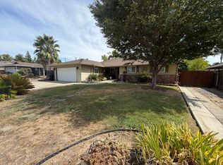 4752 Crestview Dr, Carmichael, CA 95608