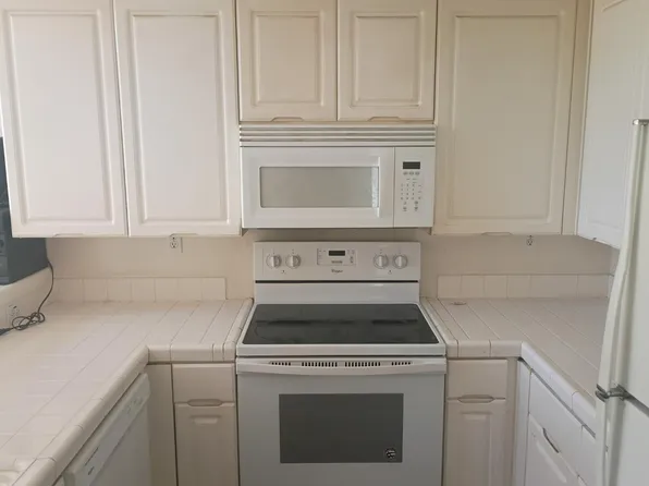 1430 Russ Ave #12, San Leandro, CA 94578