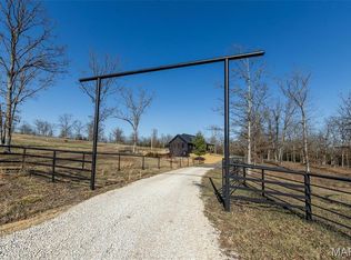 19156 State Route Ee St, Saint James, MO 65559